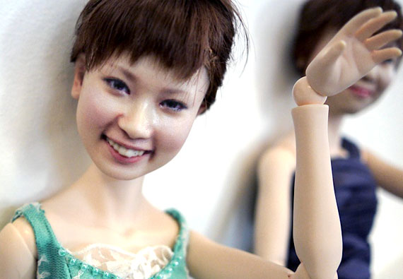 Japan Gets All Dolled Up
