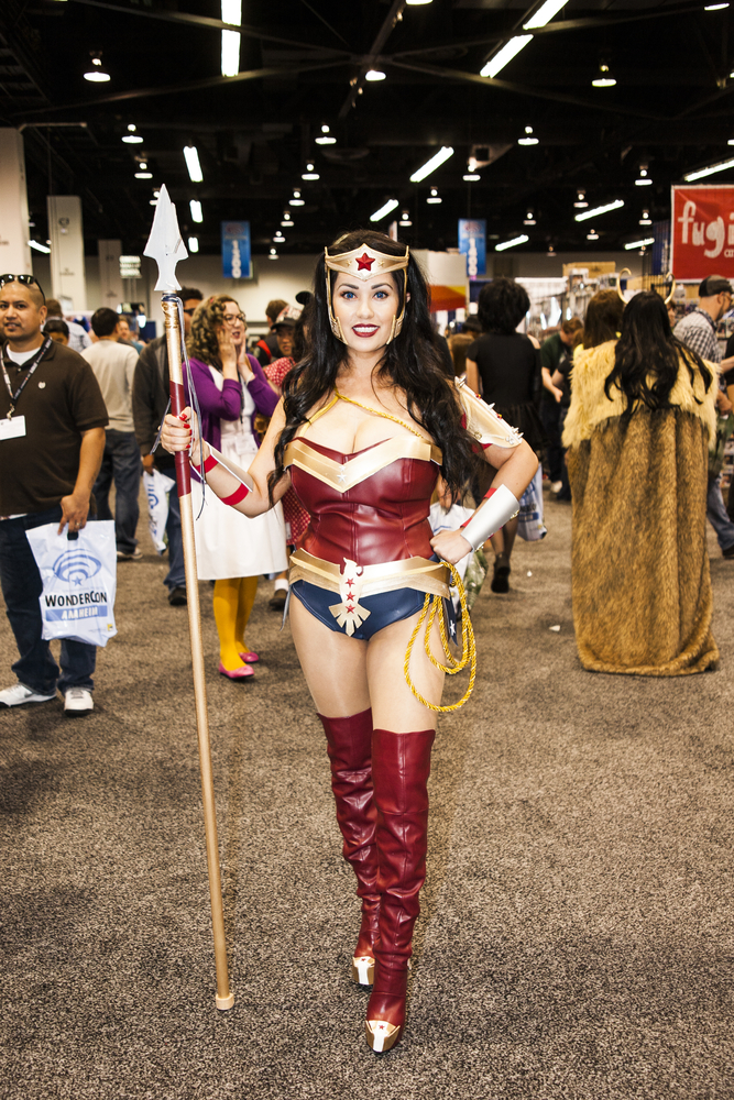 A lady dressed up as Wonder Woman for WonderCon.
